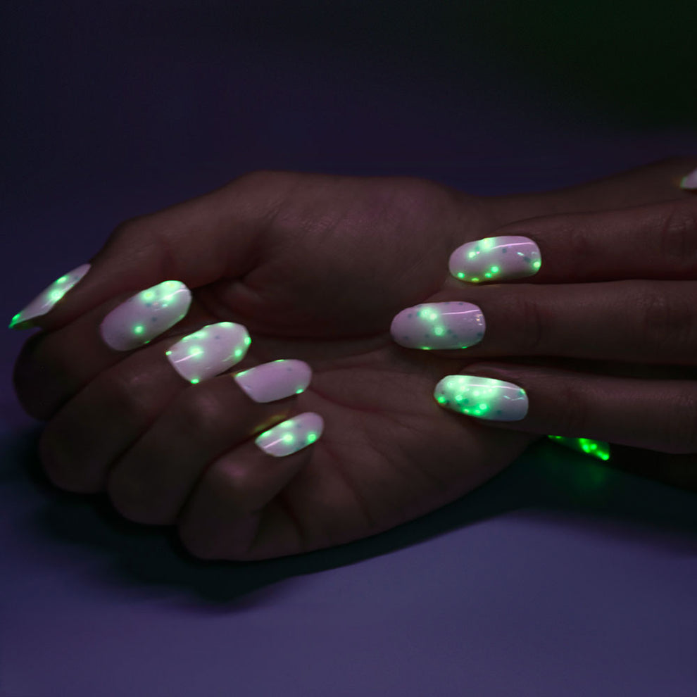 Snow (Glow in the Dark) Semi-cured UV Gel Nail Wraps-NG200259