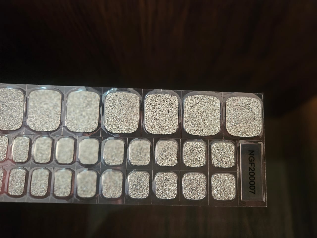 Toenail Semi-cured UV Gel Wraps - Silver Glitter -NGF200007