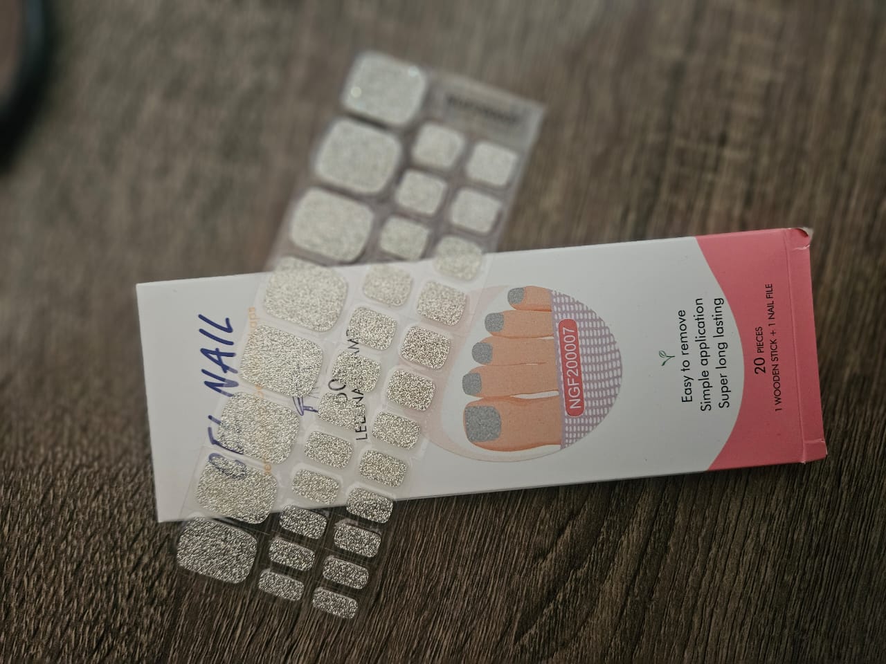 Toenail Semi-cured UV Gel Wraps - Silver Glitter -NGF200007